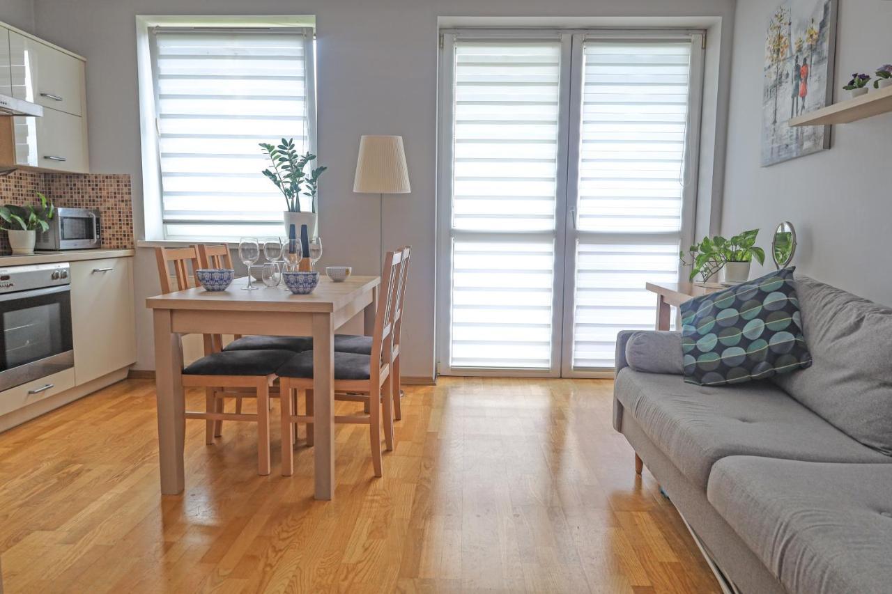 Cosy And Comfortable Apartment In Cracov Krakkó Kültér fotó