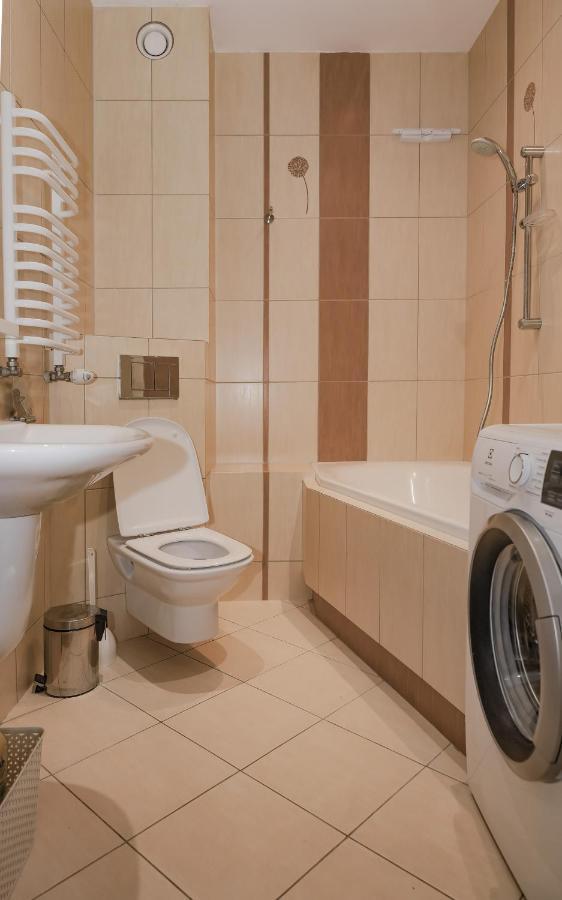 Cosy And Comfortable Apartment In Cracov Krakkó Kültér fotó